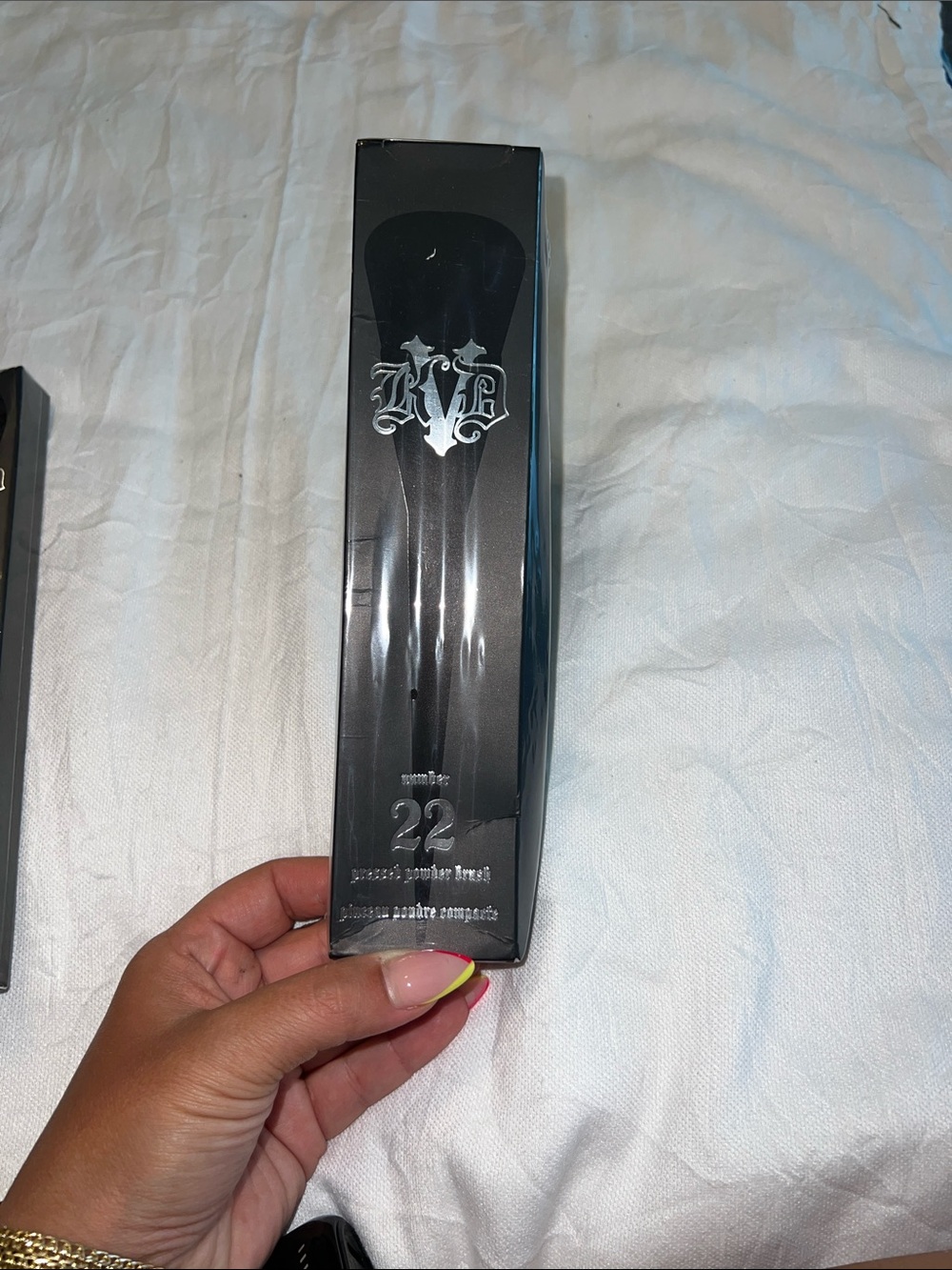 Kat Von D Black Makeup Brush #22 Powder Brush